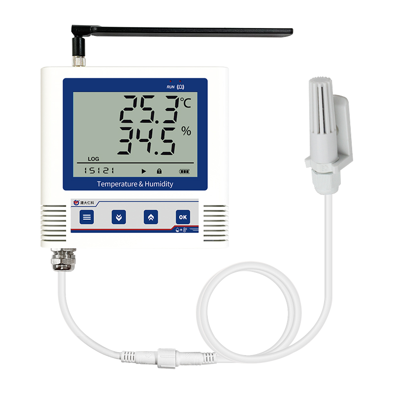 低功耗4G温湿度变送器（C3壳体） 145